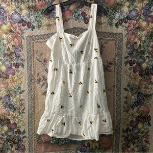 NWT rewind floral dress